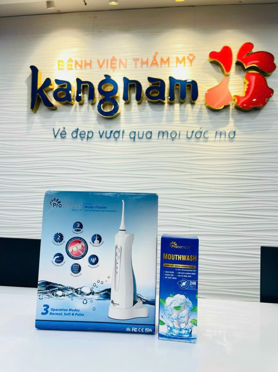 Máy tăm nước Prosencor DHL01