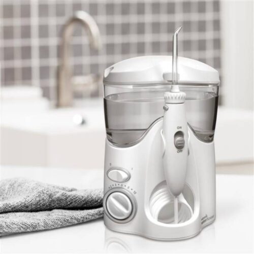 Máy tăm nước gia đình Waterpik WP100 Ultral Plus